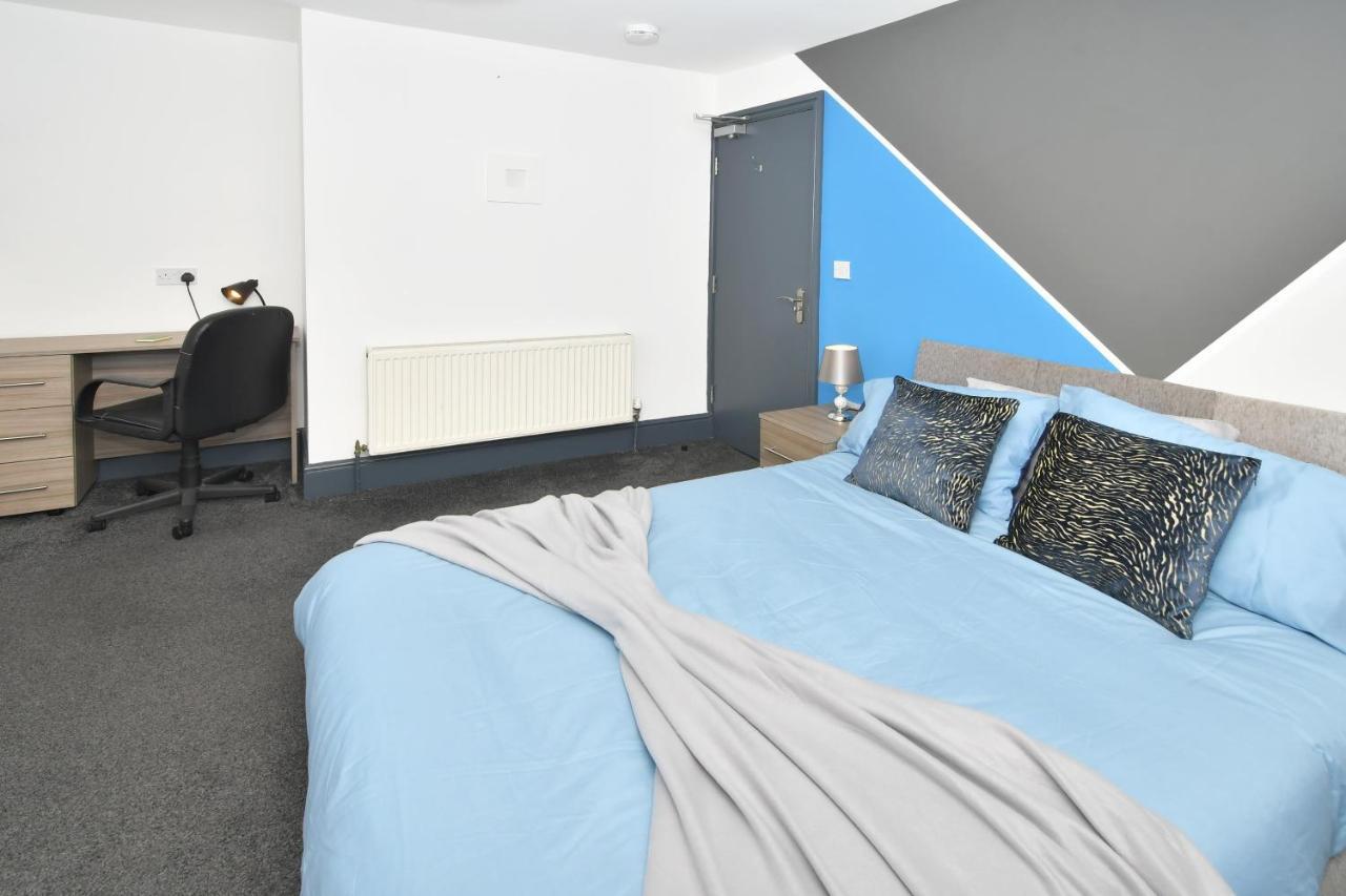 Townhouse @ Chiltern Place Newcastle Under Lyme Silverdale  Extérieur photo