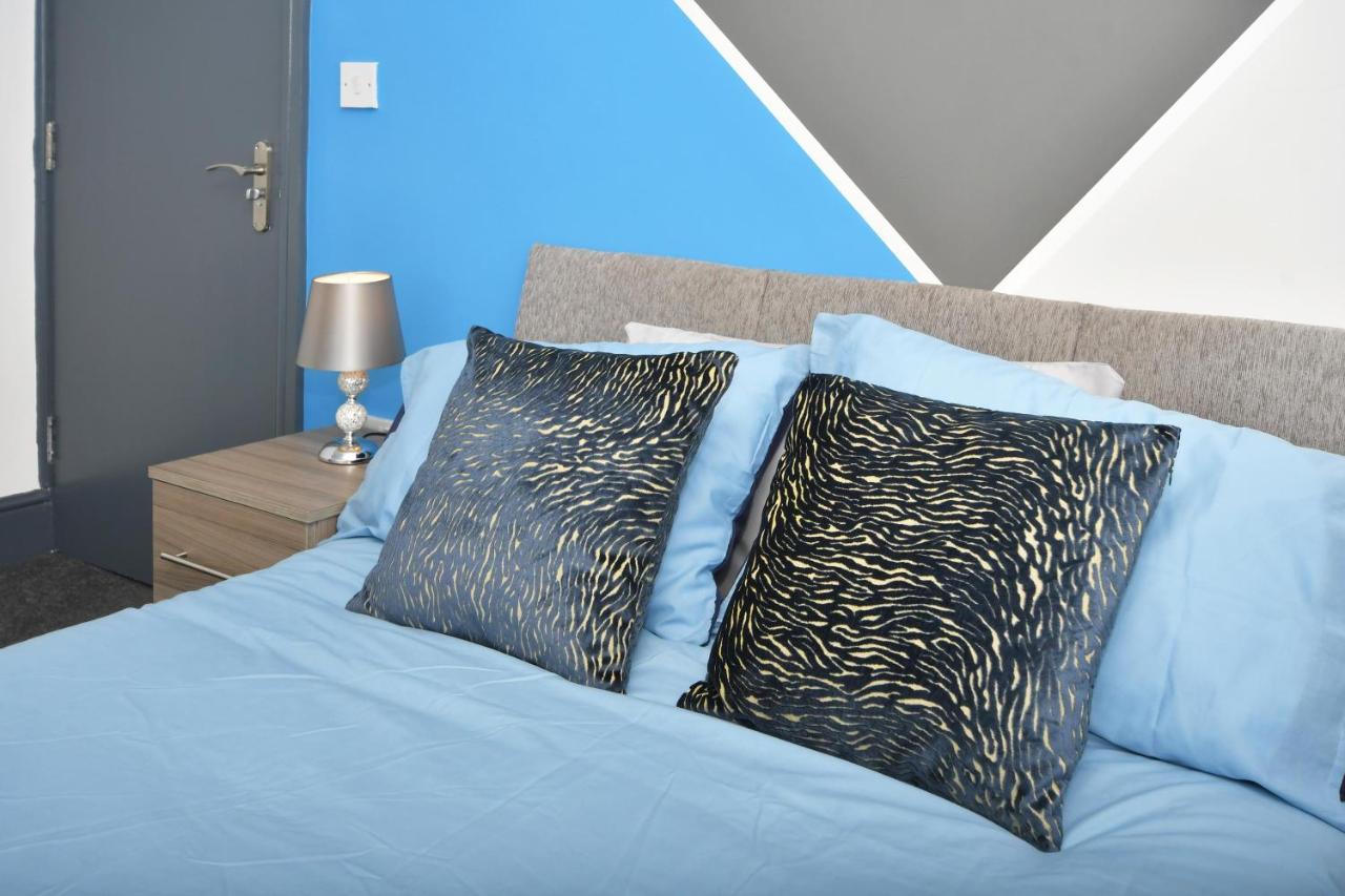 Townhouse @ Chiltern Place Newcastle Under Lyme Silverdale  Extérieur photo
